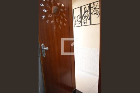 Casa para alugar com 69m², 2 quartos e 1 vagaBanheiro