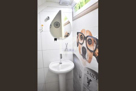 Casa para alugar com 69m², 2 quartos e 1 vagaLavabo