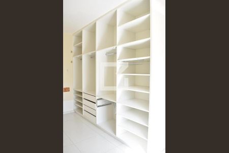 Casa para alugar com 69m², 2 quartos e 1 vagaQuarto 2 - Armários