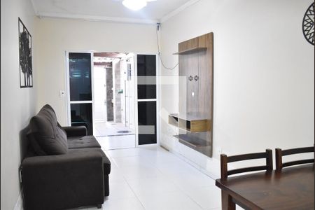 Sala de casa para alugar com 2 quartos, 69m² em Campo Grande, Rio de Janeiro