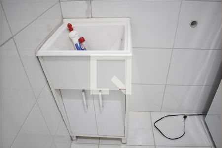 Casa para alugar com 69m², 2 quartos e 1 vagaÁrea de Serviço