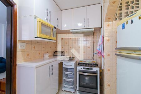 Apartamento à venda com 78m², 2 quartos e sem vaga Apartamento à venda com 78m², 2 quartos e sem vagaCozinha