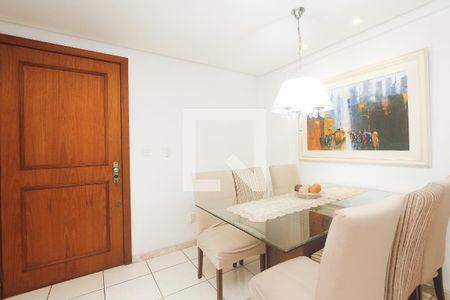 Sala de apartamento à venda com 2 quartos, 75m² em Petrópolis, Porto Alegre