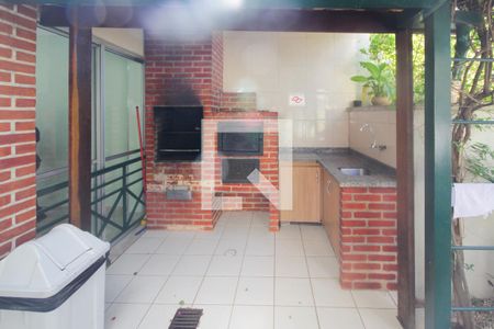 Apartamento à venda com 49m², 2 quartos e 1 vaga Apartamento à venda com 49m², 2 quartos e 1 vagaÁrea Comum - Churrasqueira