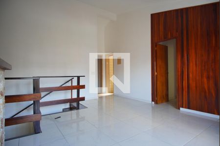 Sala 3 de casa à venda com 3 quartos, 340m² em Vila Jardim, Porto Alegre