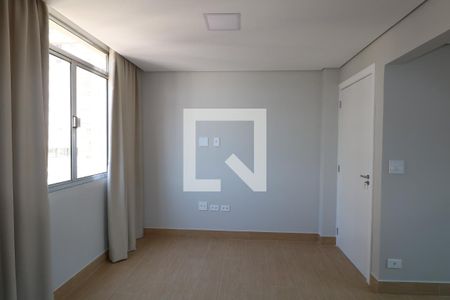 Apartamento para alugar com 100m², 3 quartos e 1 vagaSala