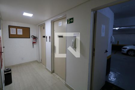 Apartamento para alugar com 100m², 3 quartos e 1 vagaElevadores