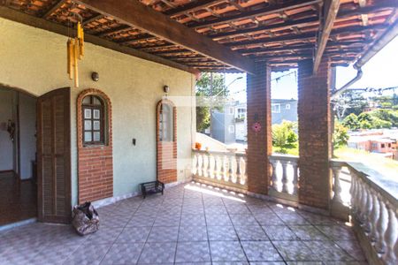Casa à venda com 280m², 3 quartos e 5 vagas Casa à venda com 280m², 3 quartos e 5 vagasVaranda suíte 2