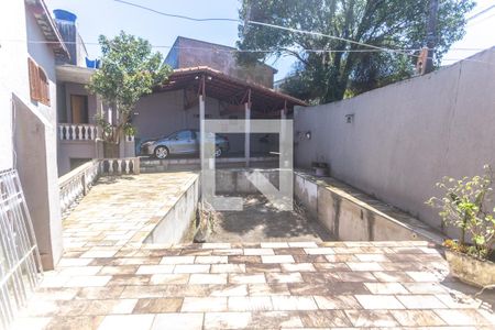 Casa à venda com 280m², 3 quartos e 5 vagas Casa à venda com 280m², 3 quartos e 5 vagasPiscina