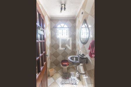 Casa à venda com 280m², 3 quartos e 5 vagas Casa à venda com 280m², 3 quartos e 5 vagasLavabo