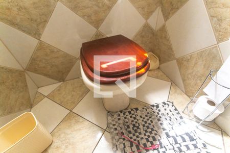 Casa à venda com 280m², 3 quartos e 5 vagas Casa à venda com 280m², 3 quartos e 5 vagasVaso