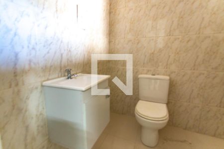 Casa à venda com 280m², 3 quartos e 5 vagas Casa à venda com 280m², 3 quartos e 5 vagasBanheiro suíte 1