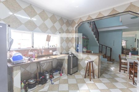 Casa à venda com 280m², 3 quartos e 5 vagas Casa à venda com 280m², 3 quartos e 5 vagasCozinha