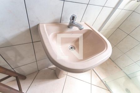 Casa à venda com 280m², 3 quartos e 5 vagas Casa à venda com 280m², 3 quartos e 5 vagasPia