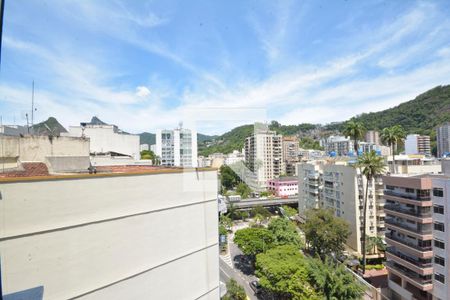 Apartamento à venda com 86m², 2 quartos e 1 vagaVista