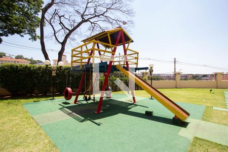 Apartamento para alugar com 60m², 2 quartos e 1 vaga Apartamento para alugar com 60m², 2 quartos e 1 vagaÁrea Comum - Playground