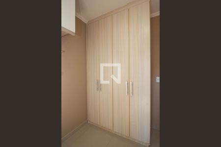 Apartamento para alugar com 60m², 2 quartos e 1 vaga Apartamento para alugar com 60m², 2 quartos e 1 vagaQuarto 1 - Armários