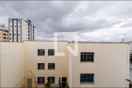 Vista de apartamento à venda com 3 quartos, 90m² em Grajaú, Belo Horizonte