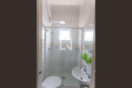 Casa para alugar com 386m², 3 quartos e 6 vagasBanheiro suíte 2