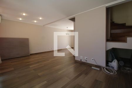 Sala de casa de condomínio à venda com 3 quartos, 91m² em Chácara Primavera, Campinas