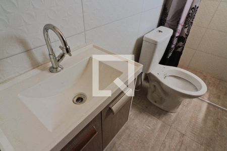 Apartamento para alugar com 65m², 2 quartos e sem vagaBanheiro