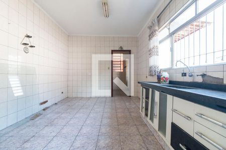 Casa à venda com 250m², 3 quartos e 1 vaga Casa à venda com 250m², 3 quartos e 1 vagaCozinha