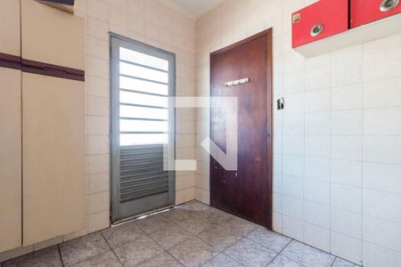 Casa à venda com 250m², 3 quartos e 1 vaga Casa à venda com 250m², 3 quartos e 1 vagaÁrea de Serviço