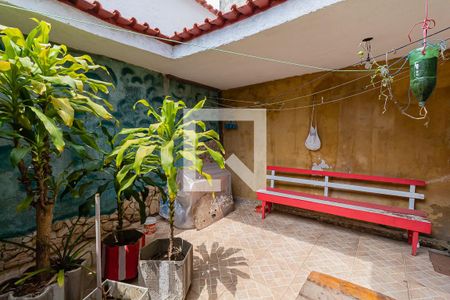 Casa para alugar com 250m², 3 quartos e 2 vagasQuintal