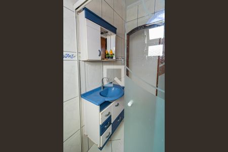 Casa para alugar com 250m², 3 quartos e 2 vagasBanheiro 1