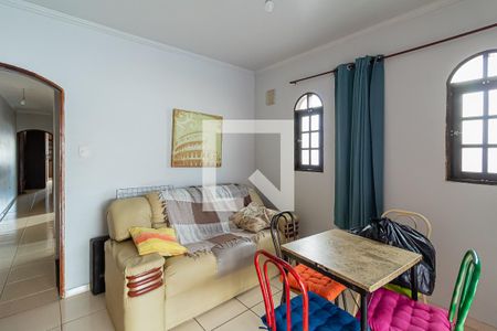 Sala de estar de casa para alugar com 3 quartos, 250m² em Vila São Paulo, Ferraz de Vasconcelos