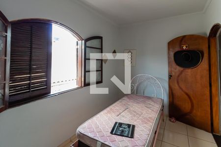 Casa para alugar com 250m², 3 quartos e 2 vagasQuarto 2