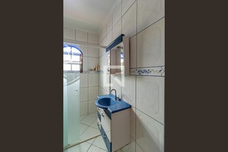 Casa para alugar com 250m², 3 quartos e 2 vagasBanheiro 1