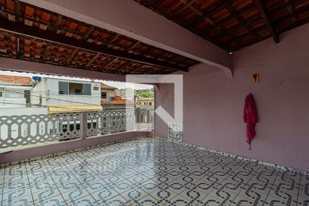 Varanda da sala de estar de casa para alugar com 3 quartos, 250m² em Vila São Paulo, Ferraz de Vasconcelos