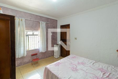Casa para alugar com 250m², 3 quartos e 2 vagasQuarto 1