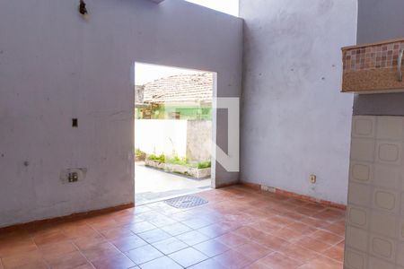 Casa para alugar com 128m², 3 quartos e 2 vagasQuintal