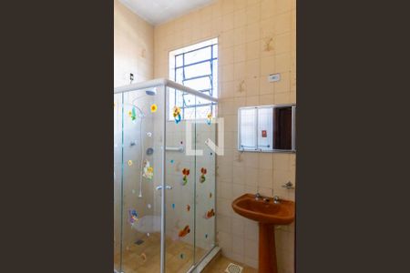 Casa para alugar com 128m², 3 quartos e 2 vagasBanheiro