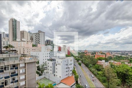 Apartamento para alugar com 75m², 2 quartos e 1 vagaÁrea de Serviço