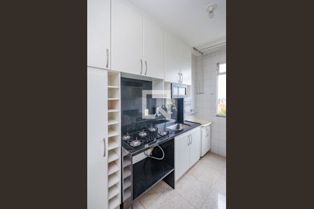 Apartamento para alugar com 75m², 2 quartos e 1 vagaCozinha