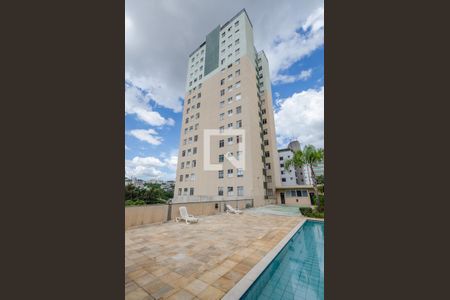 Apartamento para alugar com 75m², 2 quartos e 1 vagaFachada