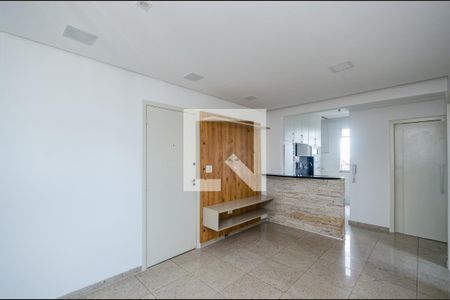 Sala de apartamento para alugar com 2 quartos, 75m² em Buritis, Belo Horizonte