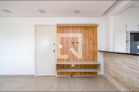 Sala de apartamento para alugar com 2 quartos, 75m² em Buritis, Belo Horizonte
