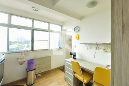 Apartamento à venda com 92m², 3 quartos e 1 vagaCozinha