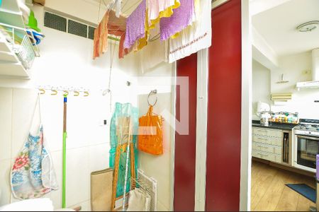 Apartamento à venda com 92m², 3 quartos e 1 vagaÁrea de Serviço