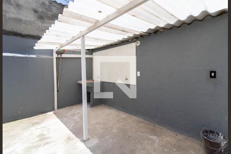 Casa para alugar com 50m², 2 quartos e 2 vagas Casa para alugar com 50m², 2 quartos e 2 vagasÁrea Externa