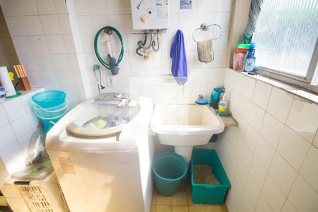 Apartamento à venda com 90m², 2 quartos e 1 vagaÁrea de Serviço