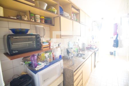 Apartamento à venda com 90m², 2 quartos e 1 vagaCOZINHA