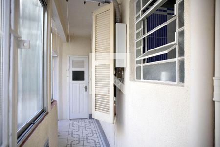 Apartamento à venda com 130m², 3 quartos e 1 vagaÁrea de Serviço