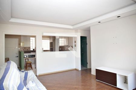 Sala de apartamento à venda com 3 quartos, 130m² em Petrópolis, Porto Alegre
