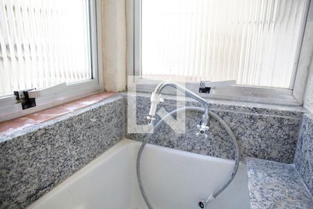 Apartamento à venda com 130m², 3 quartos e 1 vagaÁrea de Serviço