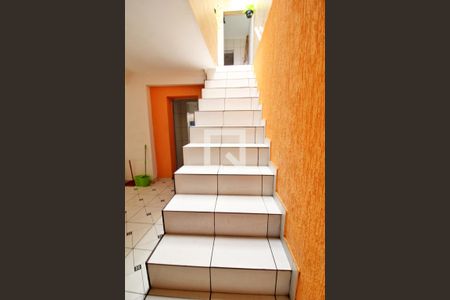 Escada de casa à venda com 3 quartos, 222m² em Parque Novo Oratório, Santo André